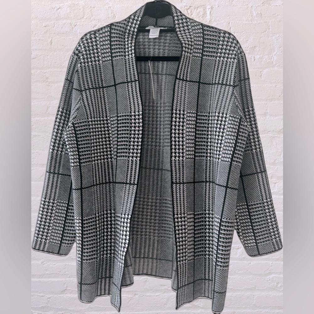 Women’s Black and White Open Blazer Jacket - Size: Petite Large